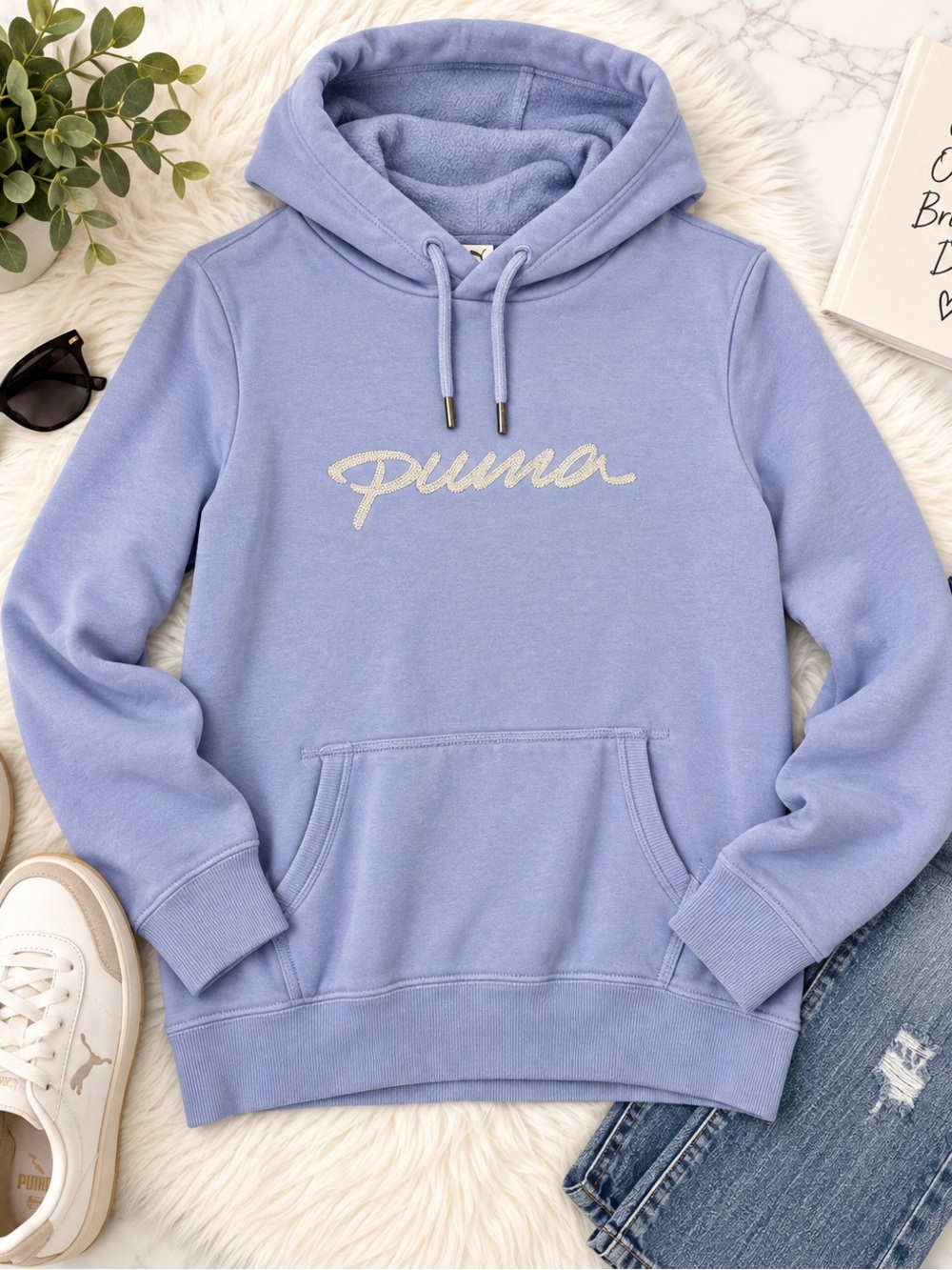 PUMA Lifestyle Lavender Embroidered Logo Hoodie – Women’s Medium
